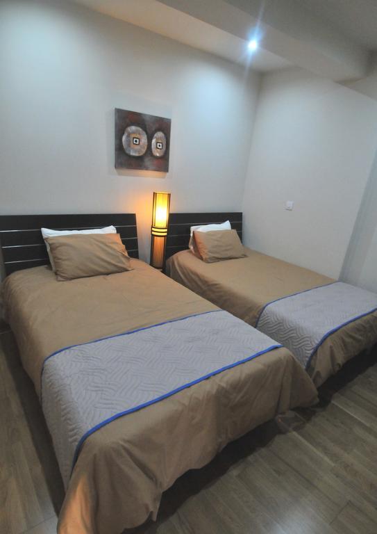 Ithaki Phinikoudes Apartment No. 204 لارنكا الغرفة الصورة