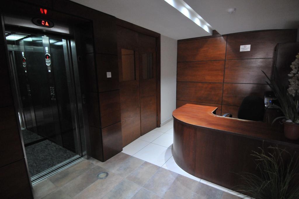 Ithaki Phinikoudes Apartment No. 204 لارنكا الغرفة الصورة