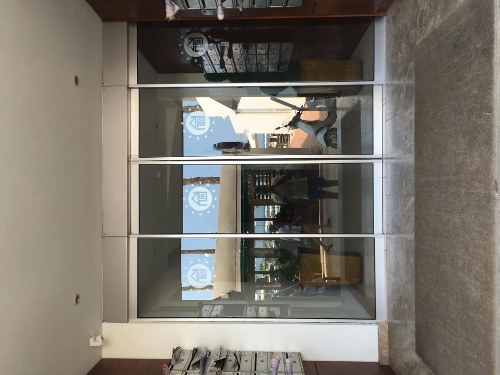 Ithaki Phinikoudes Apartment No. 204 لارنكا المظهر الخارجي الصورة