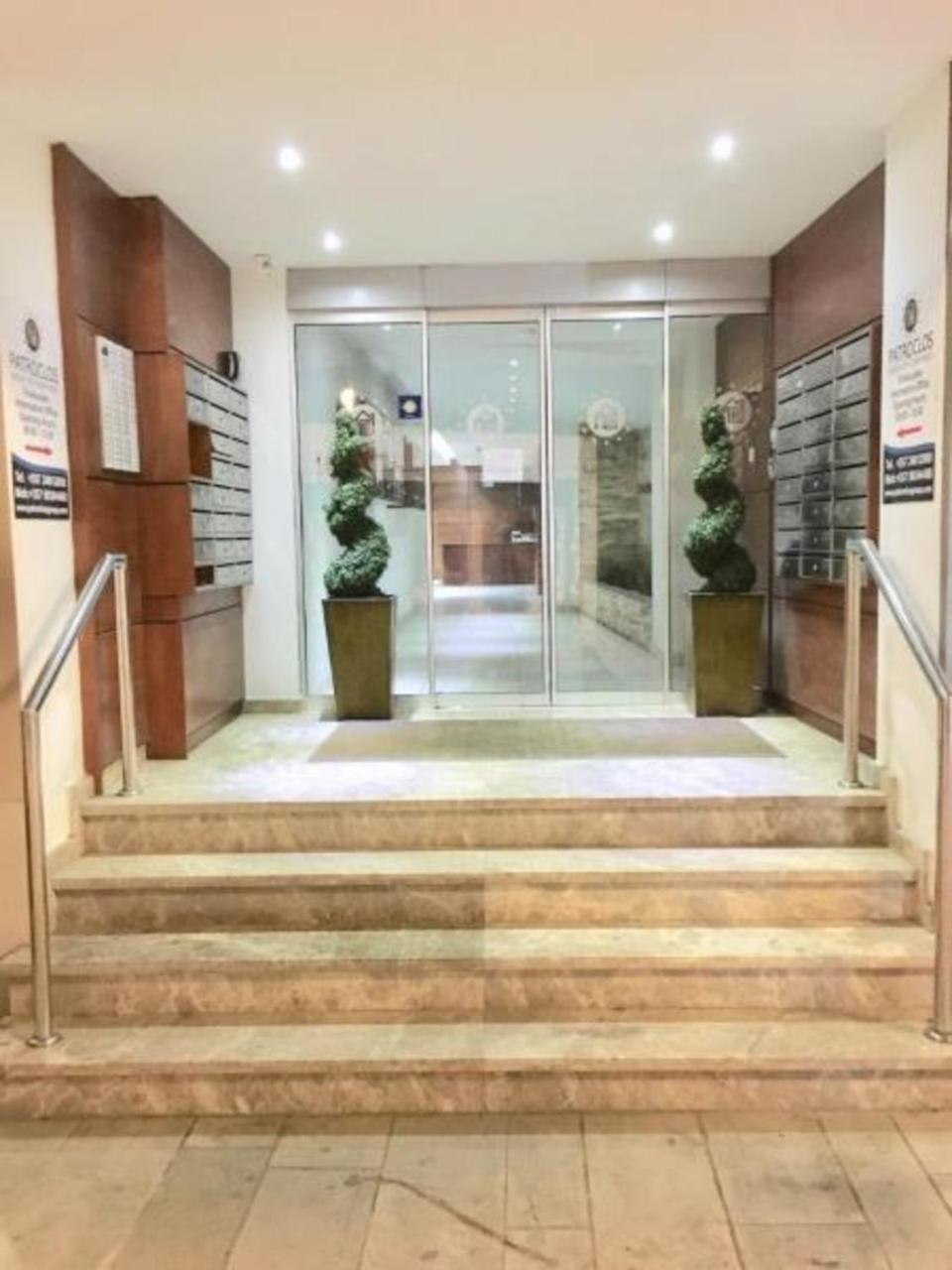 Ithaki Phinikoudes Apartment No. 204 لارنكا المظهر الخارجي الصورة